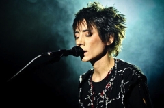 Новости  - В Казани с новой концертной программой выступит певица Земфира