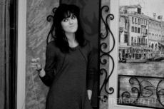 Загадочная барышня стала победителем конкурса «Английское настроение в Казани»