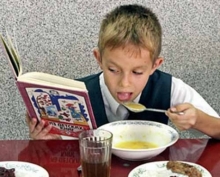 84 тысячи школьников Казани питаются по пластиковой карте