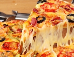 Новости  - Вкусную пиццу заказывали? Получите!