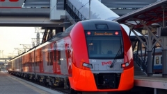 С февраля изменится порядок оплаты проезда в пригородных поездах