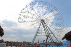 Новости  - Запуск колеса обозрения у казанской «Ривьеры» отложили до конца года