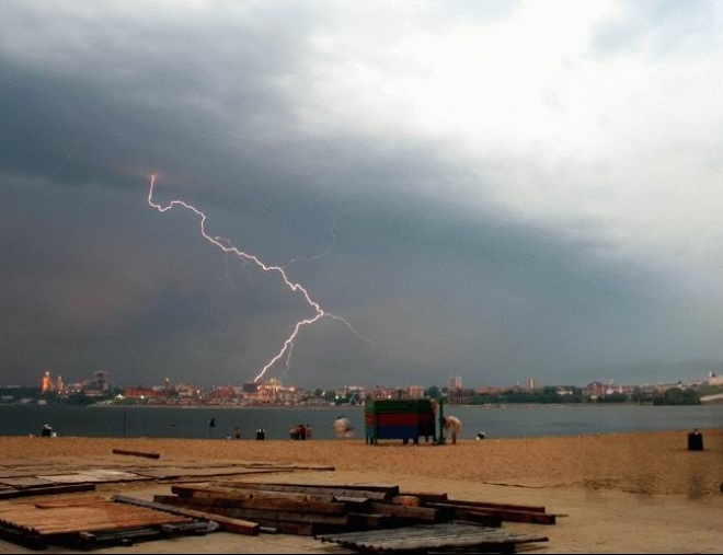 После Московской области ураган может обрушиться на Татарстан