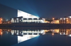 Новости  - Театр Камала по средам будет продавать студентам билеты на спектакли за полцены