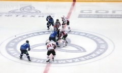 Новости  - Хоккей:"Нефтехимик" проиграл дома "Авангарду"