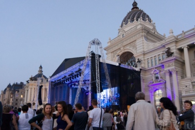 Цирк дю Солей покажет в Казани уличные шоу