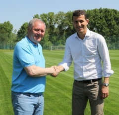 Новости  - Хави Грасия проведет первую пресс-конференцию в качестве главного тренера «Рубина»