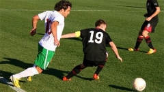 Новости  - Янн М`Вилла lдебютировал в "Рубине" с поражения бухарестскому "Рапиду"