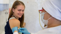 Новости Медицина - Казанских студентов прививают от гриппа