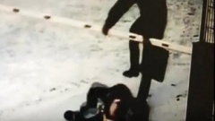 Новости  - В РТ пенсионер, набросившийся на школьницу за громкое пение, отделался штрафом